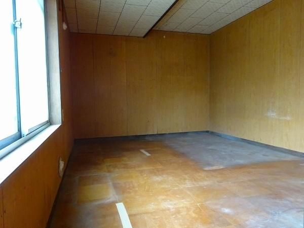 150 Tsubo Land with 4DK House for Sale in Sennan City, Osaka - Thumbnail 3