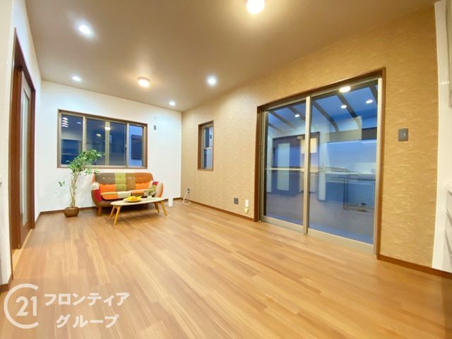 3LDK Detached House for Sale near Suwanomori Station, Sakai - Thumbnail 4
