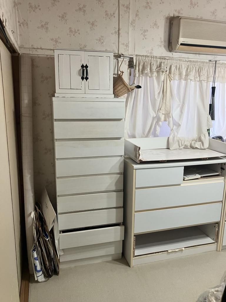 3DK House for Sale in Neyagawa Near Shinobugaoka Station - Image 1