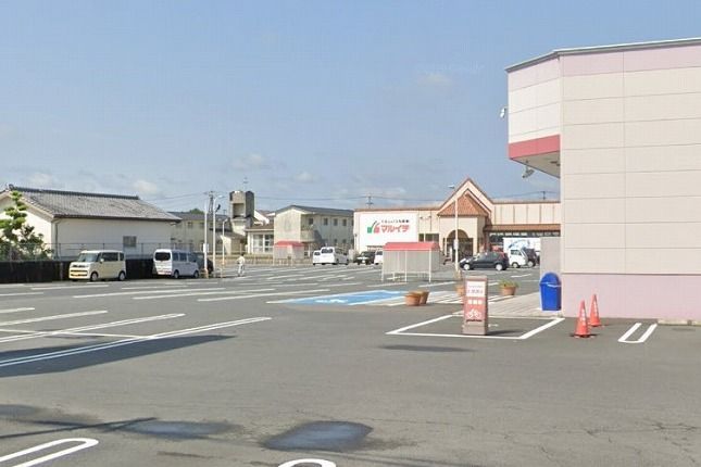 5LDK Detached House for Sale in Nobeoka, Miyazaki - Thumbnail 3