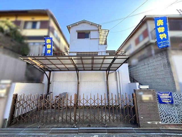 4K Detached House for Sale in Katano City, Osaka - Thumbnail 2
