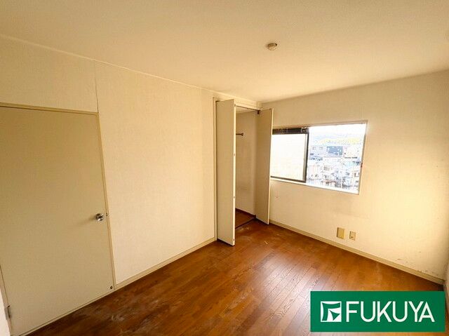 5LDK Detached House for Sale in Hirakata, Osaka - Thumbnail 3