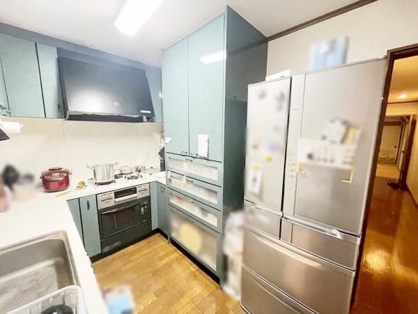 6LDK Family Home for Sale in Osaka Nishinari Ward, Near Kishinosato Station - Thumbnail 4