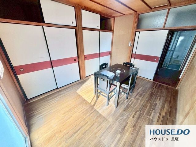 Spacious 4DK House with Large Garden in Kumatori, Osaka - Thumbnail 4