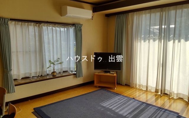 8LDK Factory-Attached Home for Sale in Izumo City, Shimane - Thumbnail 3