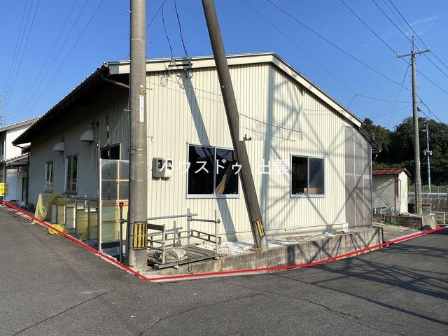 8LDK Factory-Attached Home for Sale in Izumo City, Shimane - Thumbnail 2