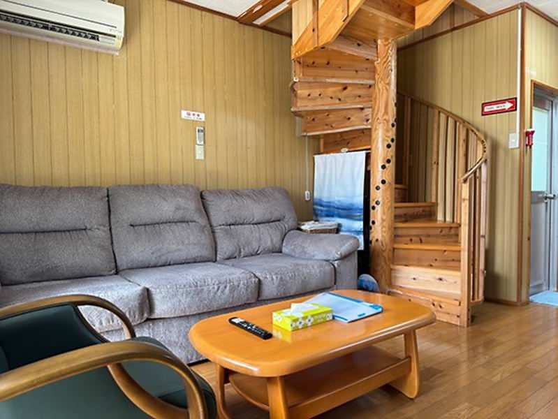 Vacant 2DK House for Sale in Onna Village, Okinawa - Thumbnail 3