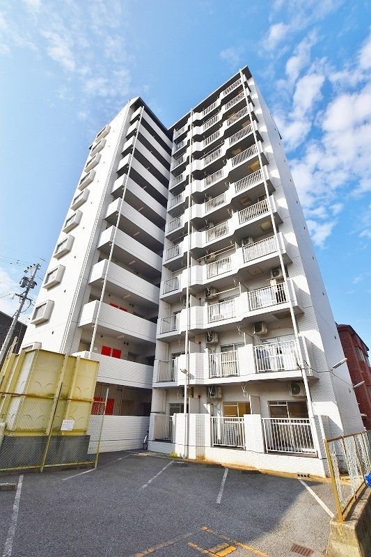 1LDK Apartment for Rent in Kokura Minami-ku, Kitakyushu - Thumbnail 2