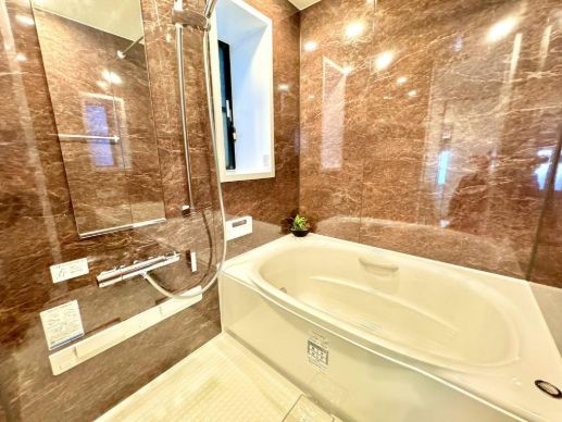 Renovated 4LDK Steel-Frame House for Sale in Higashisumiyoshi, Osaka - Thumbnail 3