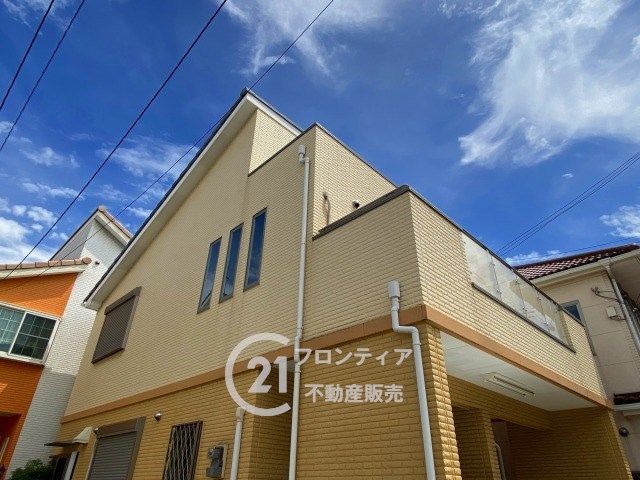 3DK Detached House for Sale near Suwanomori Station, Sakai - Thumbnail 2