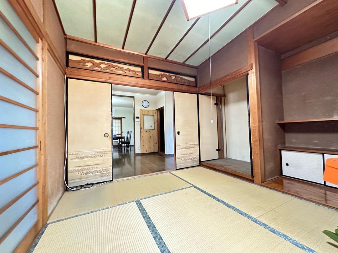 6DK Wooden House for Sale in Hannan City, Osaka - Thumbnail 3