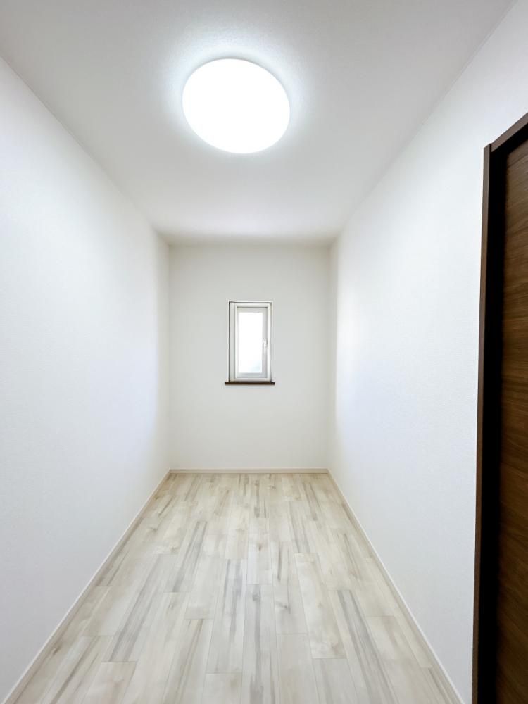 Renovated 5SLDK House for Sale in Obihiro, Hokkaido - Thumbnail 4