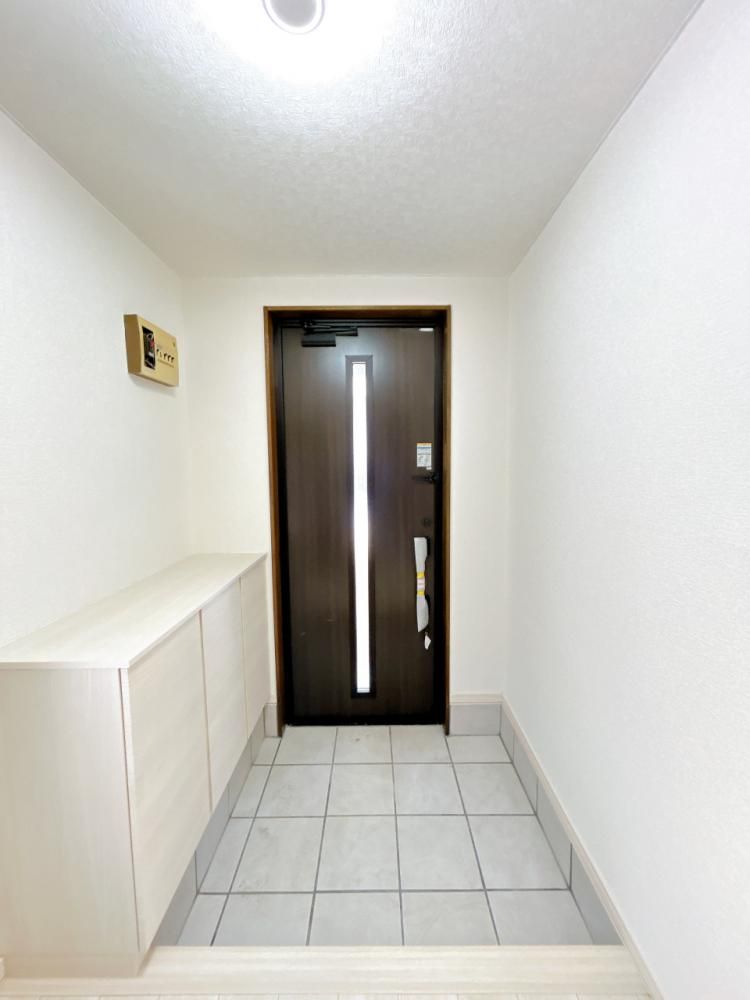 Renovated 5SLDK House for Sale in Obihiro, Hokkaido - Thumbnail 2