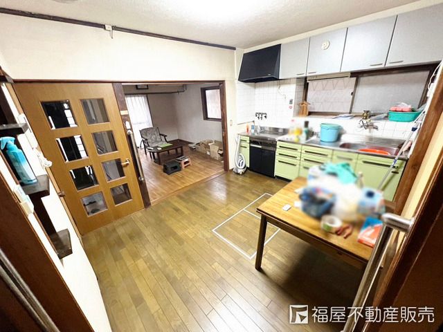 6DK Wooden House for Sale in Osaka's Nishiyodogawa Ward - Thumbnail 4