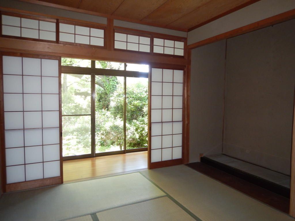 6SLDK House for Sale in Wakayama City, Wakayama - Thumbnail 4