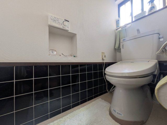 4LDK Used House for Sale in Ikaruga-cho, Nara - 96.32 sqm - Thumbnail 4