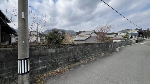 Vacant 8K House on 282 Tsubo Plot in Inabe, Mie - Thumbnail 2