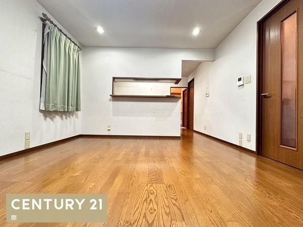 5LDK House for Sale in Ota, Wakayama City - 136 sqm - Thumbnail 3