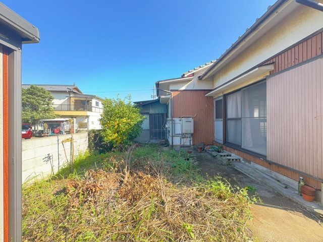 5DK Detached House for Sale in Oita City, Oita Prefecture - Thumbnail 4