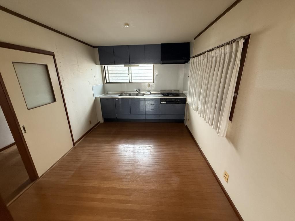 4DK Detached House for Sale in Kakogawa City, Hyogo - Thumbnail 2