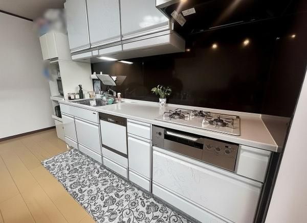 5LDK Detached House for Sale in Asahi Ward, Osaka - Thumbnail 4