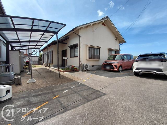 4LDK Wooden Single-Story House for Sale in Kobe Nishi Ward - Thumbnail 2