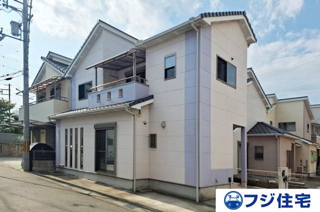 3SLDK Detached House for Sale in Izumi, Osaka - Near Kita-Shinoda Station - Thumbnail 2