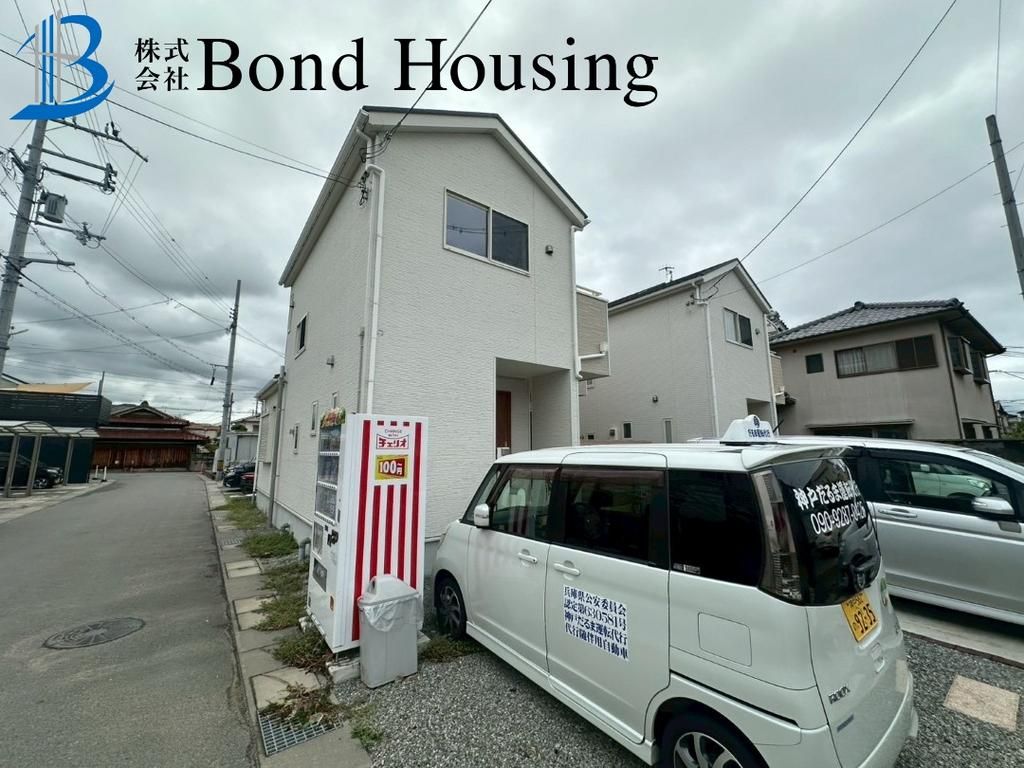 4LDK Corner Lot House with 3 Car Parking in Kobe, Hyogo - Thumbnail 4