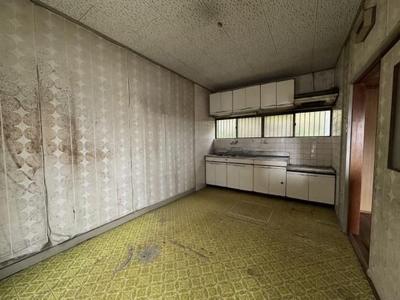 5DK House for Sale in Higashiosaka Near Hiraoka Station — Interior, Higashiosaka, Osaka