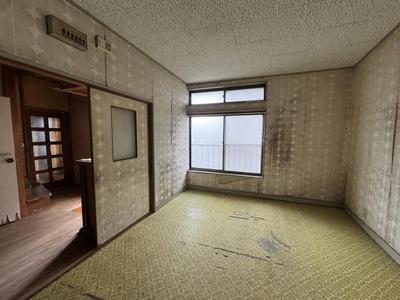 5DK House for Sale in Higashiosaka Near Hiraoka Station — Interior, Higashiosaka, Osaka