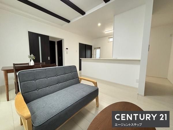 Modern 2LDK House in Miyazaki with Parking | 2020 Build - Thumbnail 3