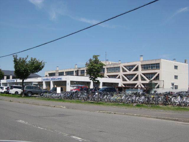 4LDK Detached House for Sale in Takikawa, Hokkaido - Thumbnail 2