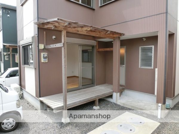 3LDK Rental House in Mimata, Miyazaki - 69.15 sqm - Thumbnail 2