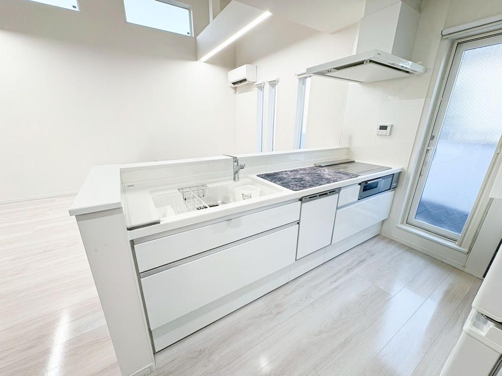 Modern 3LDK House for Sale in Moriguchi, Osaka - Thumbnail 4