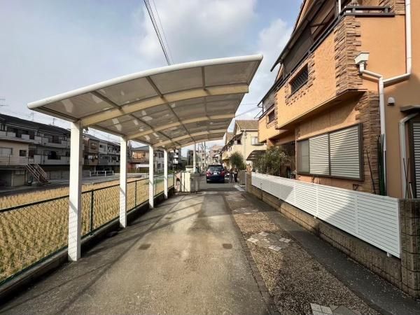 5SLDK Family House with Parking for 3+ Cars in Higashiosaka - Thumbnail 2