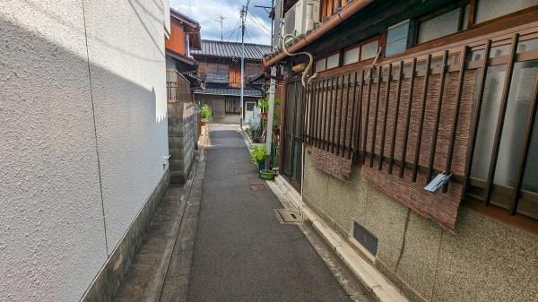 86-Year-Old 3K Wooden House for Sale in Kyoto's Kamigyo Ward - Thumbnail 3