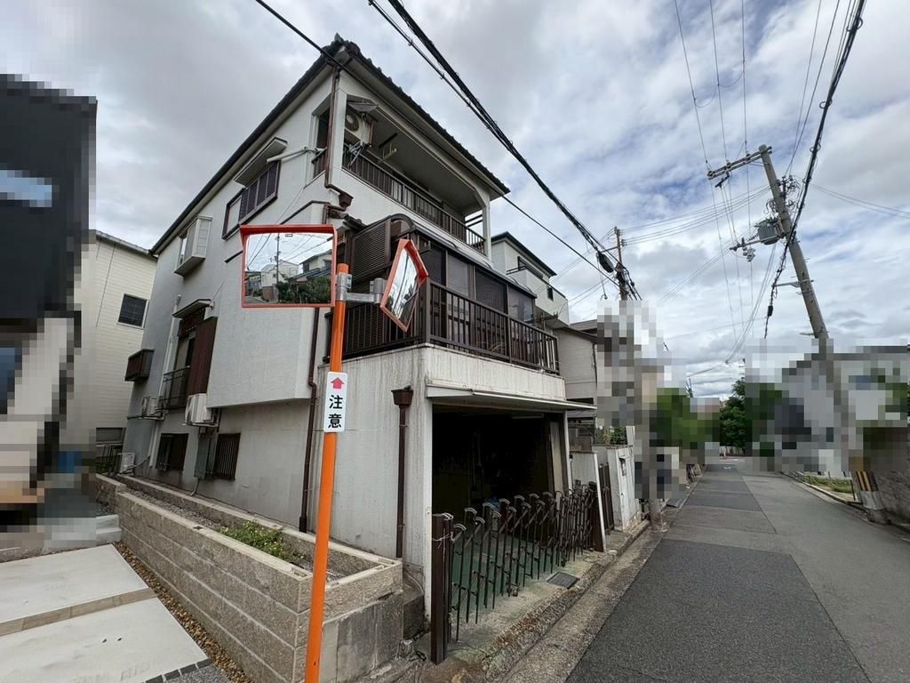 Spacious 5DK Family House for Sale in Sakai, Osaka - Thumbnail 3