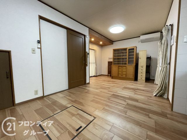 3LDK House for Sale in Joyo City, Kyoto - 86.26 sqm - Thumbnail 2