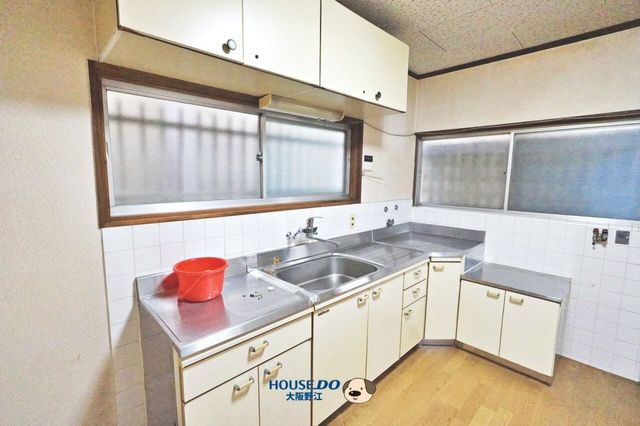 3DK Wooden House for Sale in Moriguchi, Osaka - 18 min to Dainichi Stn - Thumbnail 4