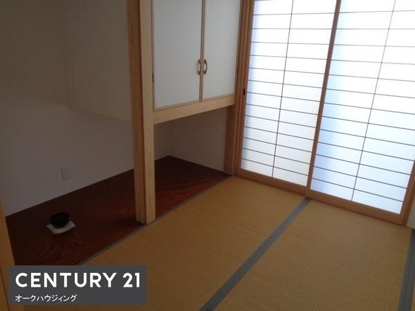 4SLDK House for Sale in Katsura, Kyoto - 123.91m² - Thumbnail 2