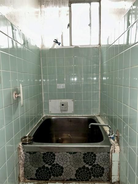 Affordable 1972 Wooden House for Renovation in Higashiosaka - Thumbnail 3