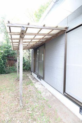 2LDK Detached House for Rent in Mimata, Miyazaki - Thumbnail 3