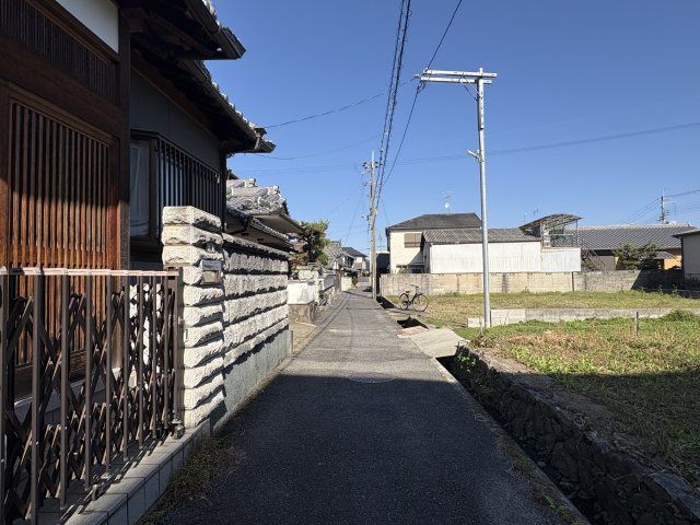 6DK House in Kashihara, Nara - 118.93 sqm, 7.3 million yen - Thumbnail 2