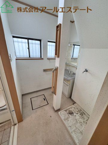 4DK House for Sale in Harima Town, Hyogo - 86.51 sqm - Thumbnail 3