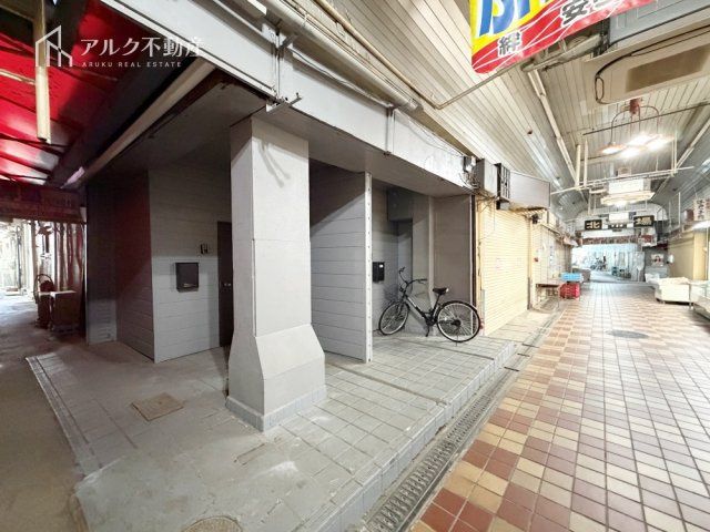 Renovated 3LDK Shop House Near Kuise Station, Amagasaki - Thumbnail 4