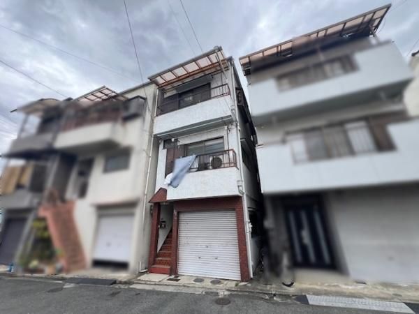 5DK Steel-Frame House for Sale in Neyagawa, Osaka - Thumbnail 2