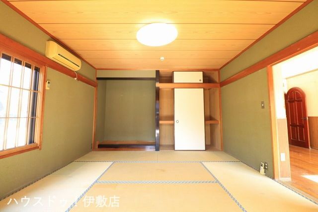 4LDK House for Sale in Aira City, Kagoshima - 119.8 sqm - Thumbnail 2