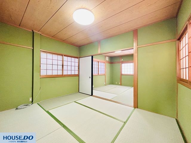 4LDK House with Garage for Sale in Higashiosaka, Osaka - Thumbnail 3