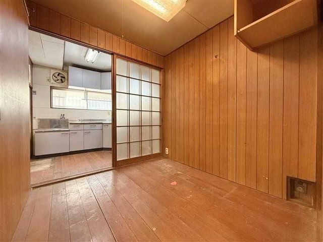 3DK Historic House for Sale in Kamigyo Ward, Kyoto - Thumbnail 3