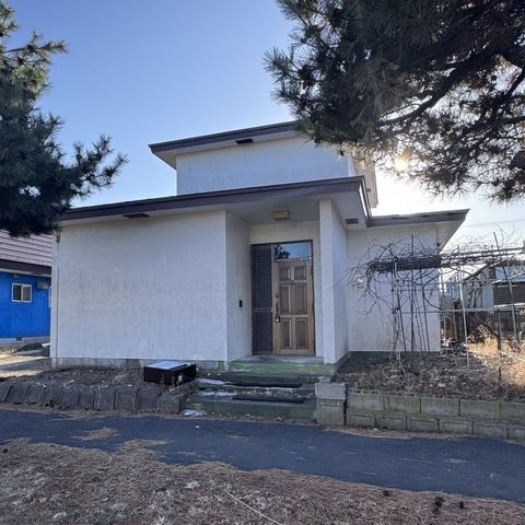 4LDK Detached House for Sale in Tomakomai, Hokkaido - Thumbnail 2